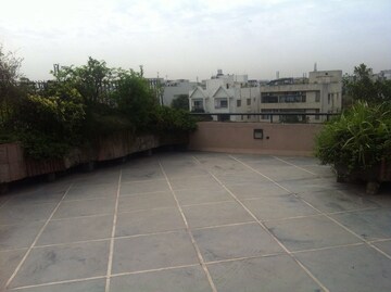 Balcony in 4 BHK Builder Floor at Panchsheel Park – for Rent
