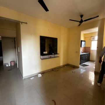 Room in 2 BHK Apartment at Conscient Habitat Residences, Faridpur – for Rent