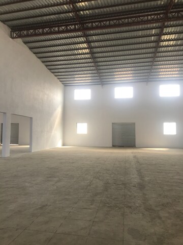 Room in  Warehouse at Poman – for Rent