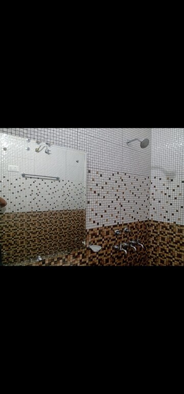 Bedroom in 3.5 BHK Independent House at Ambala Highway – for Sale