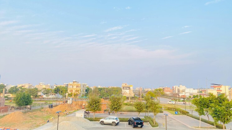 Exterior View, dlf-hyde-park  350 Sq.Yd. Plot In South Mullanpur Chandigarh 8320274