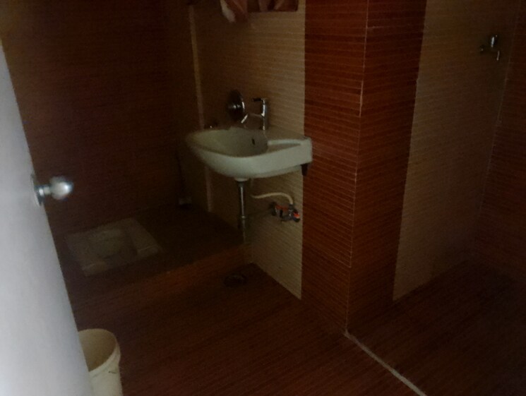 Bathroom, ridhi-sidhi-nisarg-paradise 2 Bedroom 981 Sq.Ft. Builder Floor In Dhayari Pune 8320458