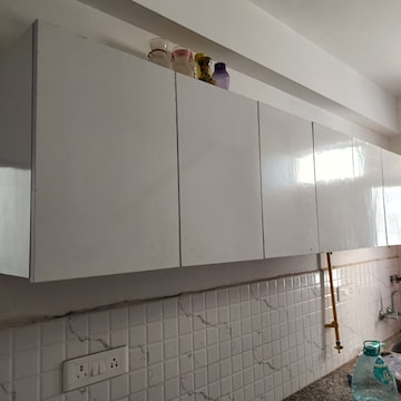 Building Lobby in 2 BHK Builder Floor at Sector 33 – for Rent