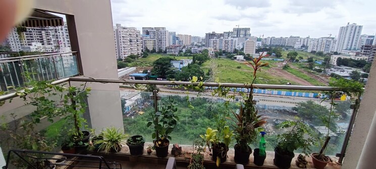 Garden, five-star-royal-entrada 2.5 Bedroom 1085 Sq.Ft. Apartment In Wakad Pune 8320483