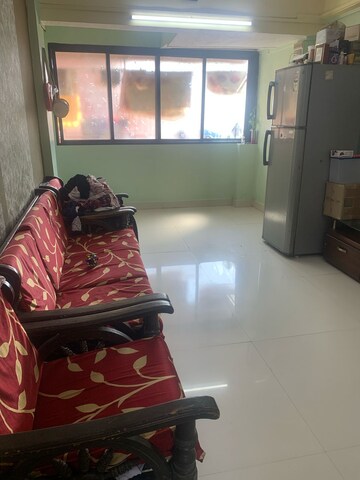 Living Room in 1.5 BHK Apartment at Bhawani Tower Andheri, Marol – for Sale