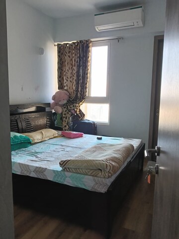 Bedroom in 3 BHK Apartment at Emaar Palm Heights, Sector 77 – for Rent