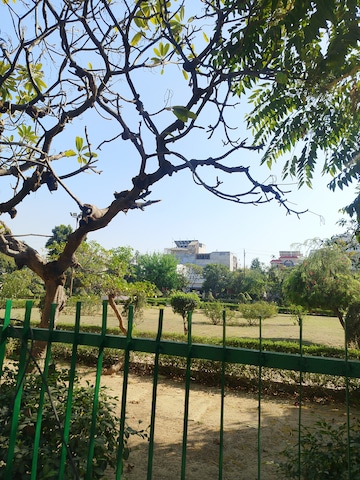  Plot For Sale in Gomti Nagar
