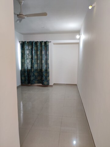 Room in 1 BHK Apartment at Sancheti Eves Garden, Mundhwa – for Rent