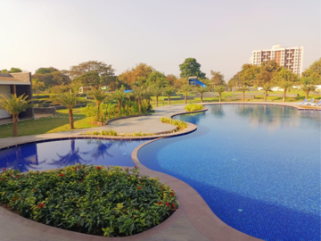 Swimming Pool in 2 BHK Apartment at Shapoorji Pallonji Joyville Hadapsar Annexe, Sp Infocity – for Rent