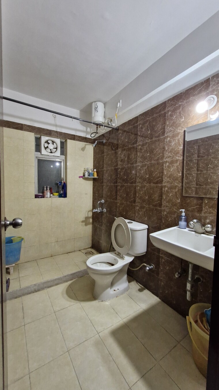 Master Bedroom, konark-exotica 3 Bedroom 1550 Sq.Ft. Apartment In Wagholi Pune 8320632