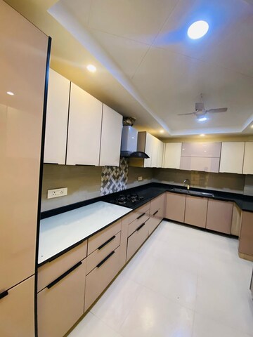 Staircase in 4 BHK Builder Floor at DLF Atria, Dlf Phase ii – for Rent