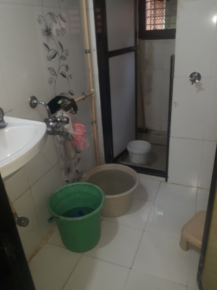 Bathroom, kopar khairane 1 Bedroom 650 Sq.Ft. Apartment In Kopar Khairane Navi Mumbai 8320673