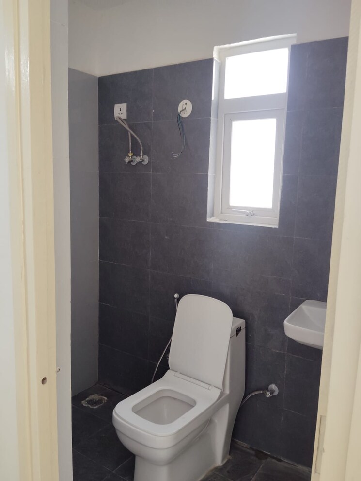Bathroom, gls-arawali-homes 3 Bedroom 850 Sq.Ft. Apartment In Sohna Sector 4 Gurgaon 8320720