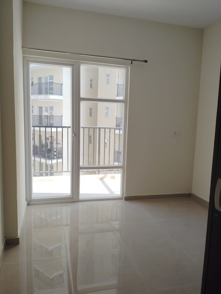 Room, gls-arawali-homes 3 Bedroom 850 Sq.Ft. Apartment In Sohna Sector 4 Gurgaon 8320720