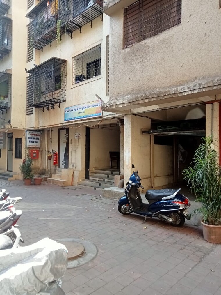  Parking, tista-impex-arpit-apartment 1 Bedroom 310 Sq.Ft. Apartment In Andheri East Mumbai 8320721