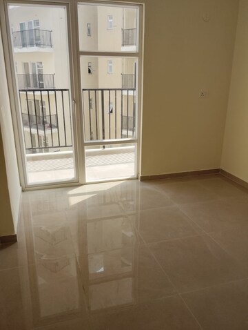 Room in 3 BHK Apartment at GLS Arawali Homes, Sohna Sector 4 – for Sale