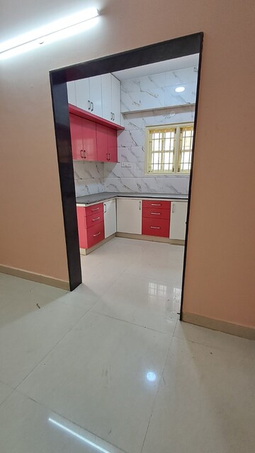 Room in 4 BHK Independent House at Jayanagar – for Rent
