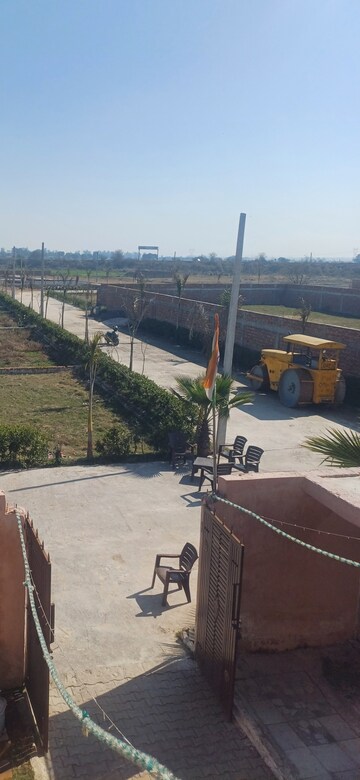  Plot For Sale in Jewar
