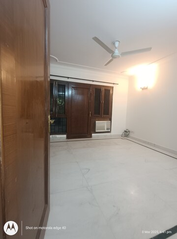 Furnished Amenities in 3 BHK Builder Floor at Saket – for Sale
