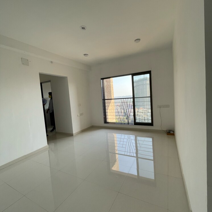 Room, lalani-velentine-apartment-1-wing-d 1 Bedroom 405 Sq.Ft. Apartment In Riddhi Gardens Mumbai 8320815