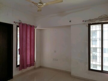 Room in 2 BHK Apartment at Wakad – for Rent