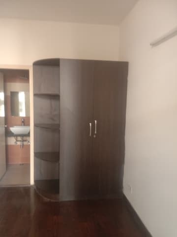 Furnished Amenities in 2 BHK Apartment at Mahagun Mywoods, Sector 16c Greater Noida – for Rent