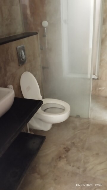 Bathroom in 4 BHK Apartment at ABA Ivy County, Sector 75 – for Rent