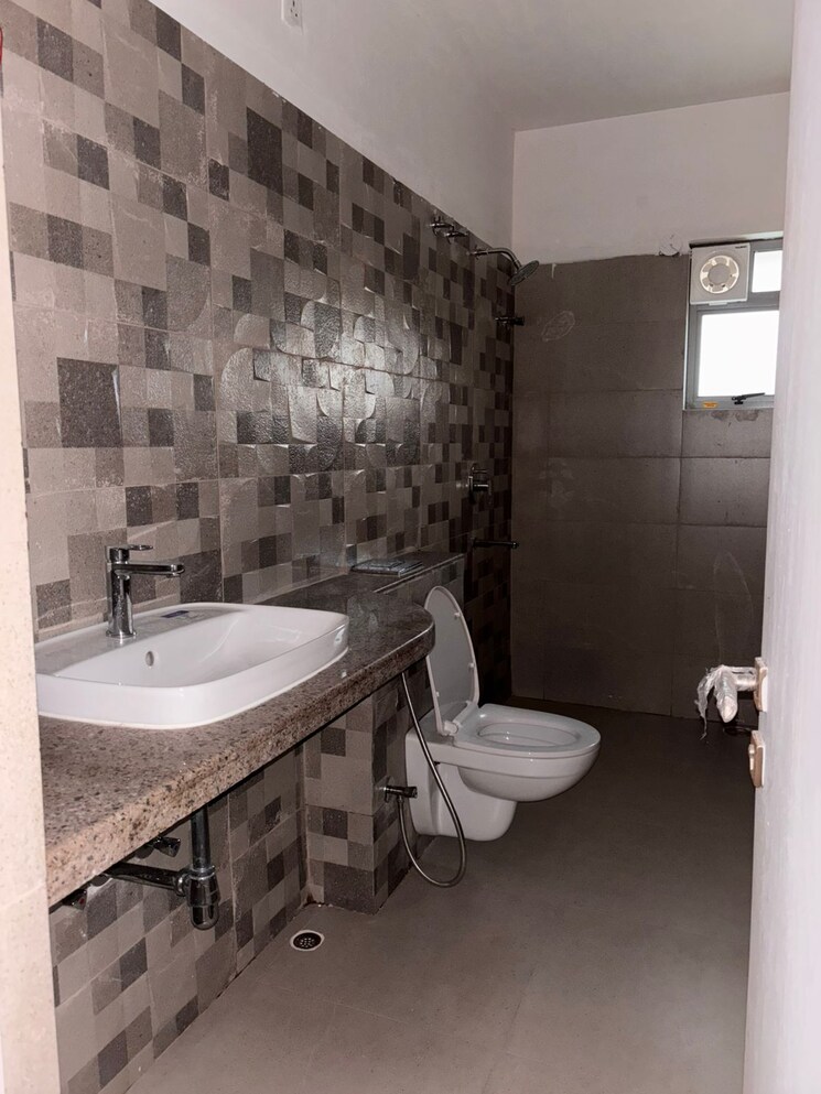 Master Bedroom, merlin-urvan 3 Bedroom 998 Sq.Ft. Apartment In Dum Dum Kolkata 8320957