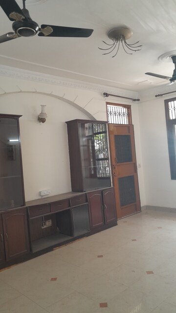 Kitchen in 3 BHK Builder Floor at Unitech South City II, Sector 50 – for Rent
