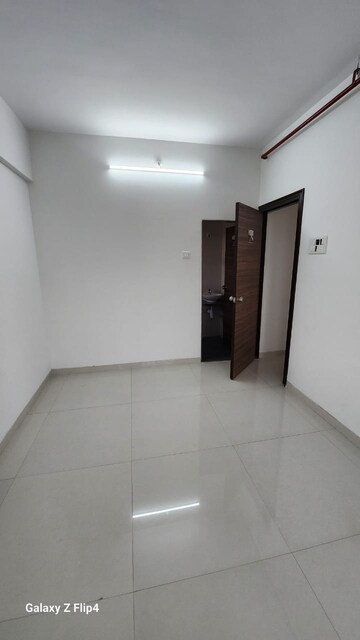 Room in 1 BHK Apartment at Sai Satyam Residency Kalyan West, Kalyan West – for Sale