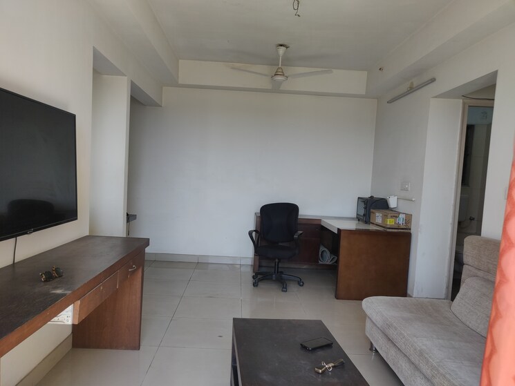Master Bedroom, tata-amantra 2 Bedroom 764 Sq.Ft. Apartment In Ashok Nagar Thane 8320991
