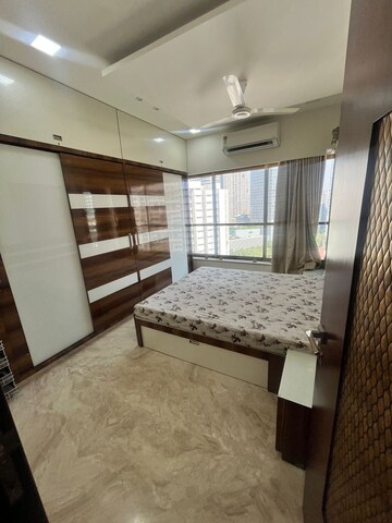 4 BHK Apartment For Rent in Indiabulls Blu, Worli