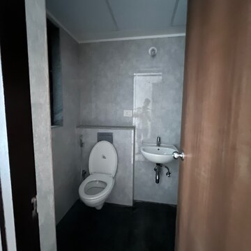 Bathroom in 2.5 BHK Apartment at Lodha Palava Marvella A H, Katai Village – for Rent