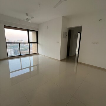 Room in 2.5 BHK Apartment at Lodha Palava Marvella A H, Katai Village – for Rent