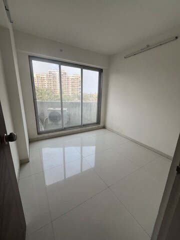 Master Bedroom in 2 BHK Apartment at Sai Paradise Kalyan East, Kalyan East – for Sale