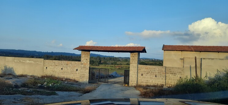 Swimming Pool, denkanikotta rd  10000 Sq.Ft. Plot In Denkanikotta rd Hosur 8320695