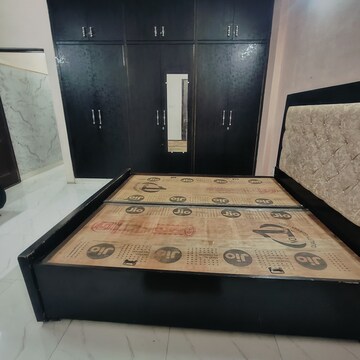 Bedroom in 2 BHK Builder Floor at Malviya Nagar – for Rent
