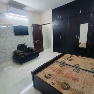 Bedroom in 2 BHK Builder Floor at Malviya Nagar – for Rent