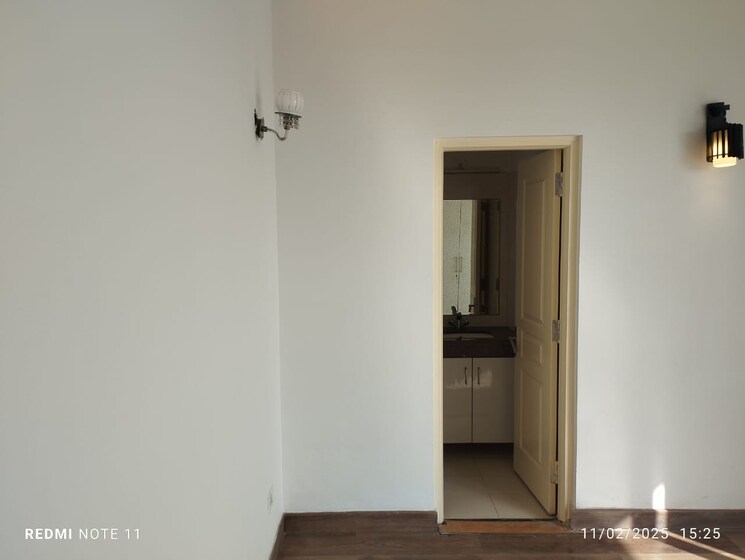 Room, ss-the-leaf 2 Bedroom 1671 Sq.Ft. Apartment In Sector 85 Gurgaon 8321158