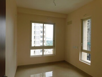 Room in 4 BHK Apartment at Aurobindo Kohinoor, Serilingampally – for Sale
