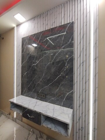 Furnished Amenities in 2 BHK Builder Floor at Uttam Nagar West – for Sale