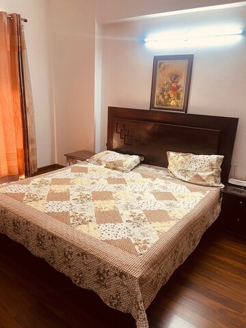 Bedroom in 3 BHK Apartment at Ip Extension – for Rent