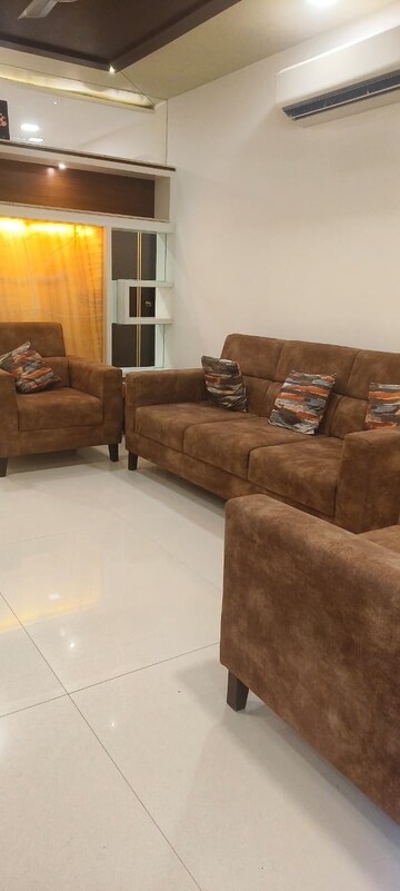 Bedroom in 3 BHK Apartment at Shree Residency Hi Tech City, Hi Tech City – for Rent