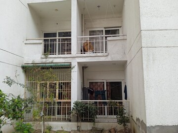 3 BHK Apartment – Exterior View View at Antriksh Golf View, Sector 78 - for Rent