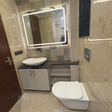 Bathroom in 4 BHK Builder Floor at Ansal Sushant Lok I, Sector 43 – for Rent