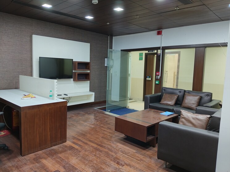 Living Room, kanakia-349-business-point Commercial Office Space 3670 Sq.Ft. In Andheri East Mumbai 8321362