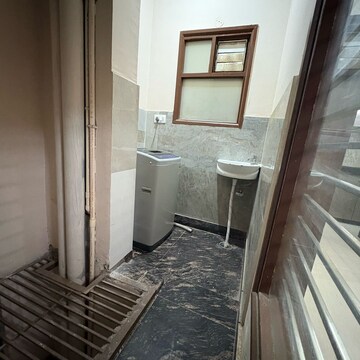 Balcony in 1 BHK Builder Floor at Sector 47 – for Rent