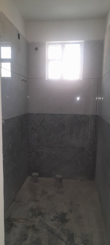 Room in 3 BHK Apartment at Cox Town – for Sale
