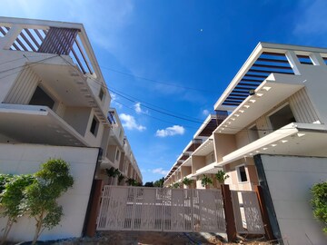 4 BHK Villa – Exterior View View at Shamirpet - for Sale