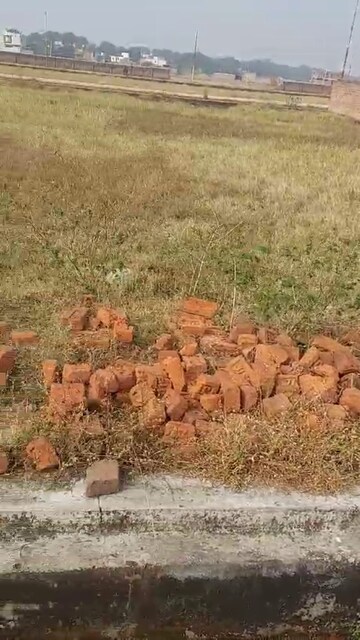 Plot Area in  Plot at Ratu Road – for Sale